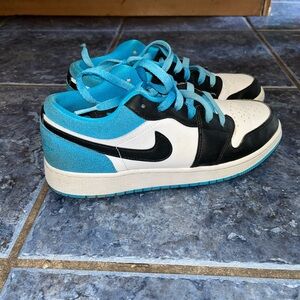 Jordan 1’s Laser blue